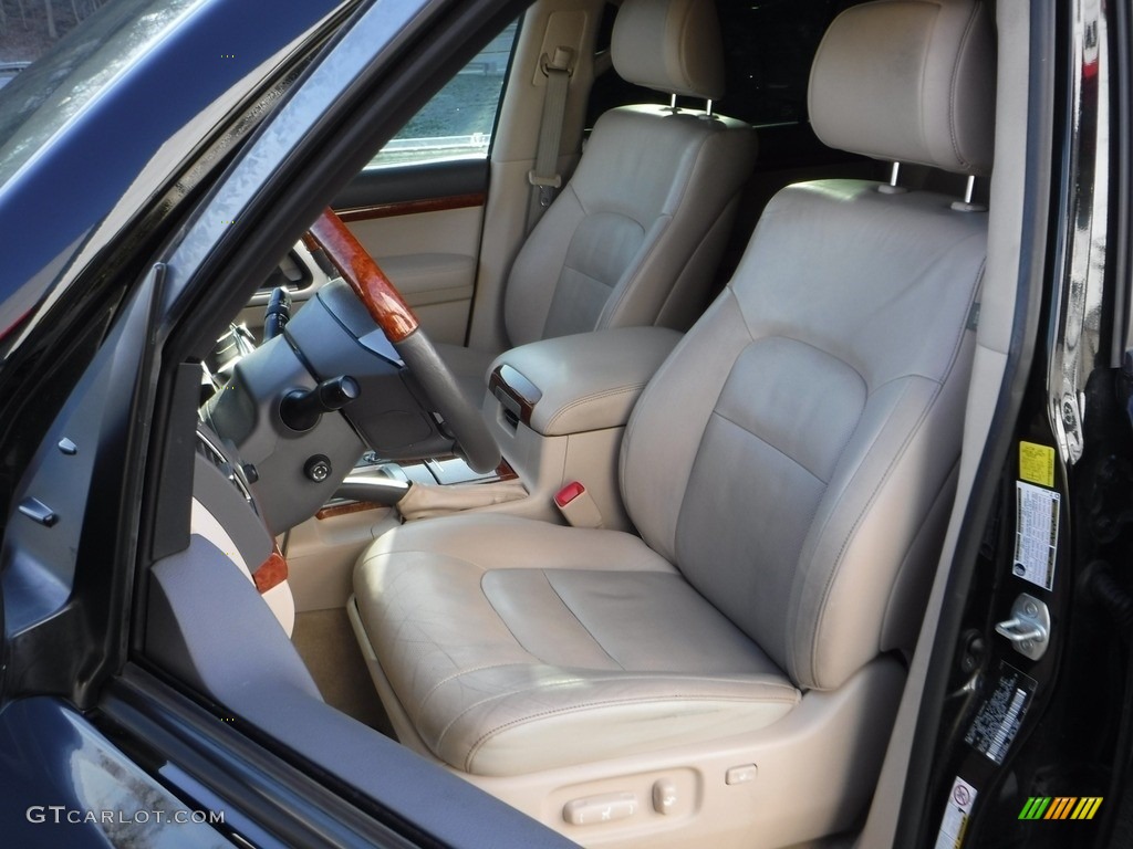 2013 Land Cruiser  - Black / Sandstone photo #18