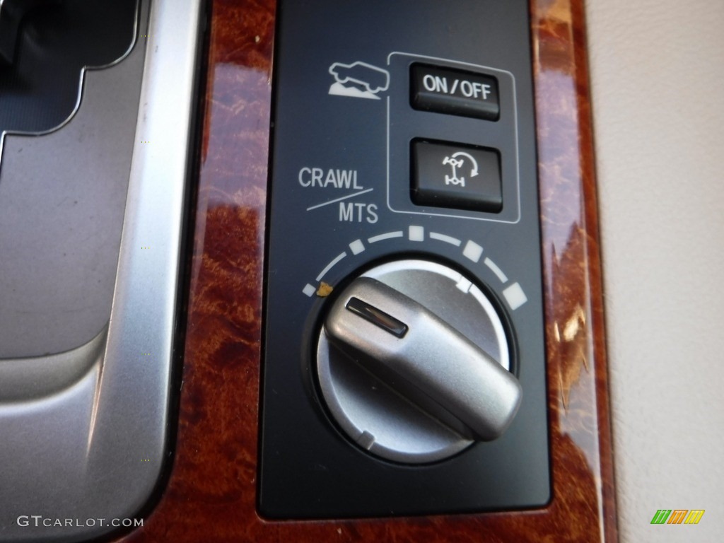 2013 Land Cruiser  - Black / Sandstone photo #21