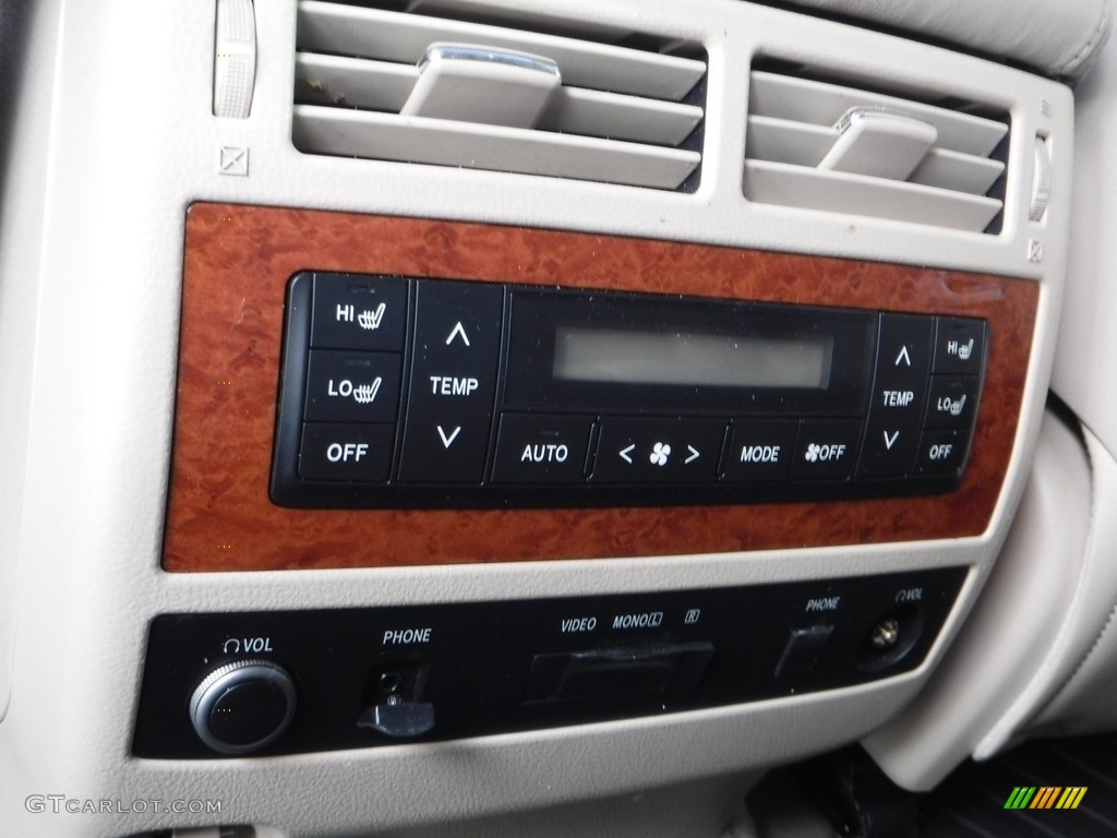2013 Land Cruiser  - Black / Sandstone photo #29