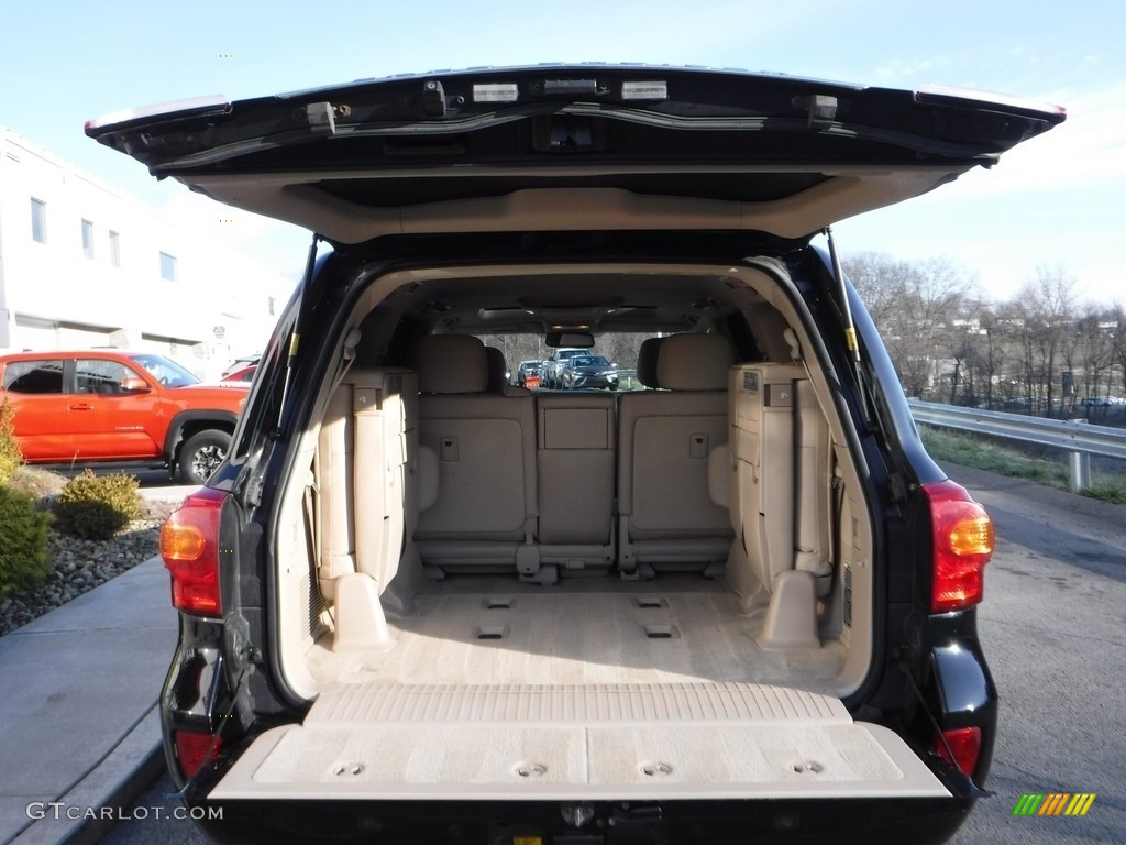 2013 Land Cruiser  - Black / Sandstone photo #30