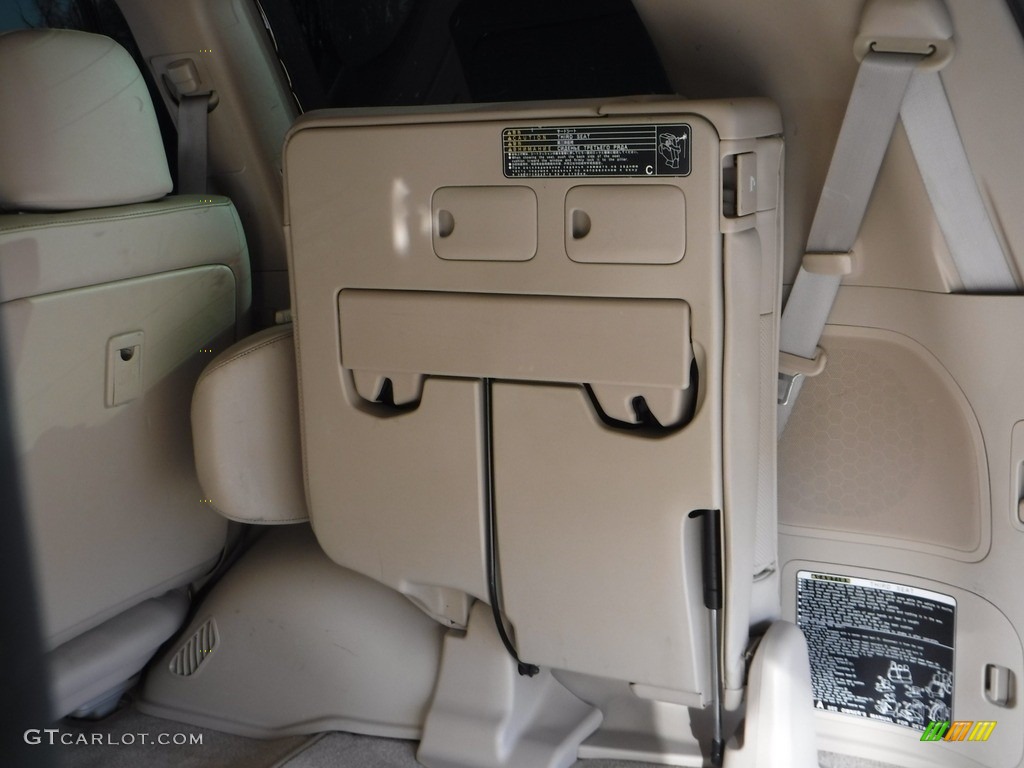 2013 Land Cruiser  - Black / Sandstone photo #31