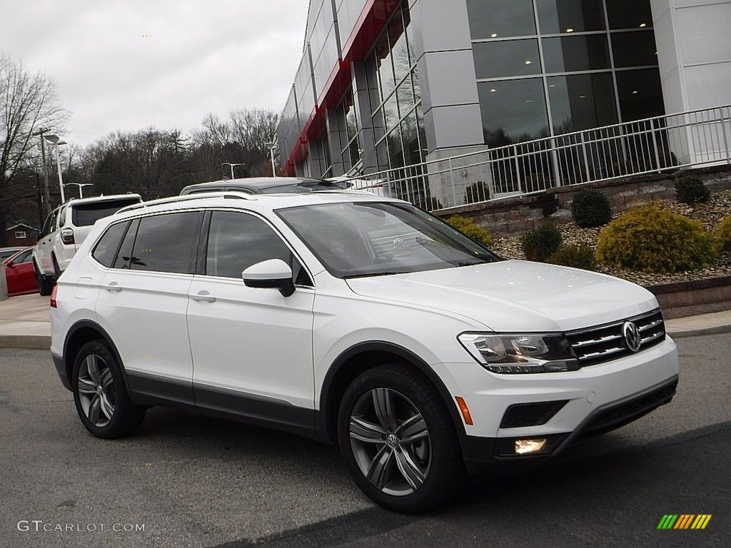2020 Volkswagen Tiguan SEL 4MOTION Exterior Photos
