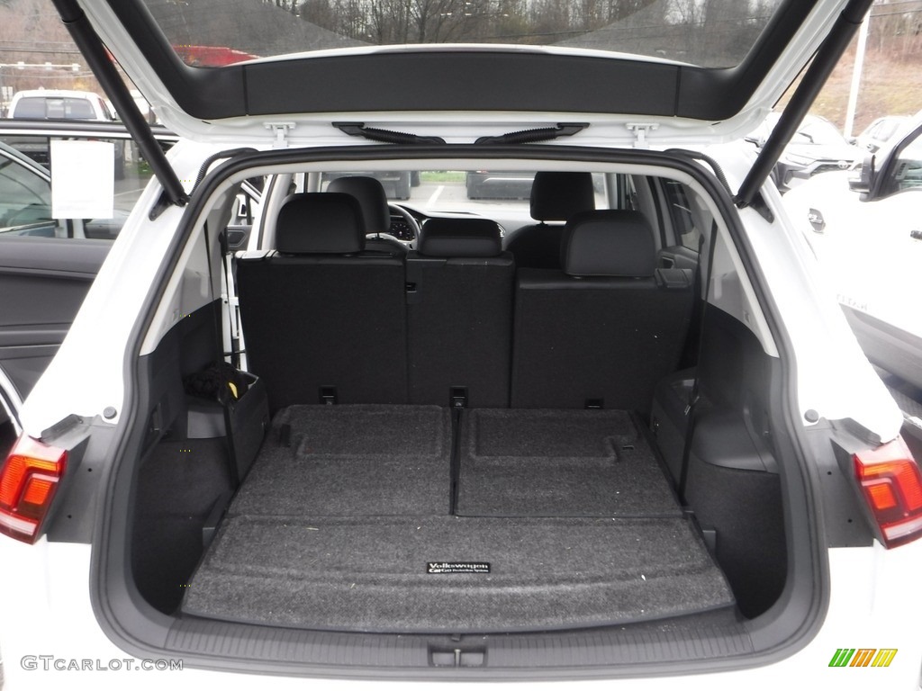 2020 Volkswagen Tiguan SEL 4MOTION Trunk Photos