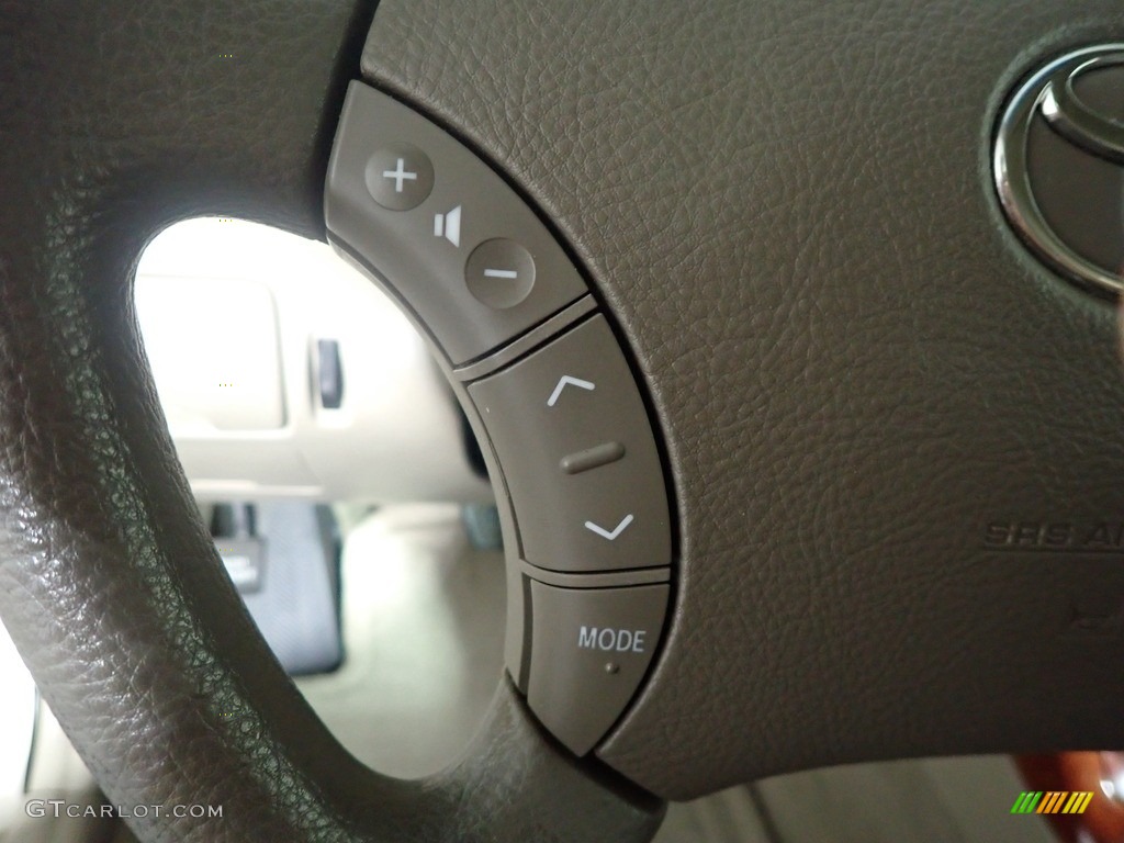 2005 Camry XLE - Beige / Taupe photo #19