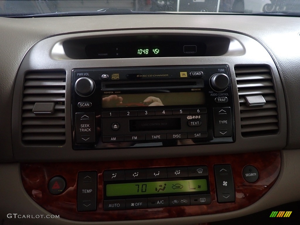 2005 Camry XLE - Beige / Taupe photo #40