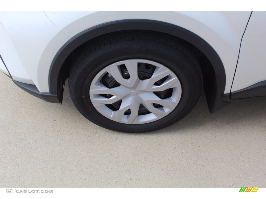 2021 Toyota C-HR LE Wheel Photos
