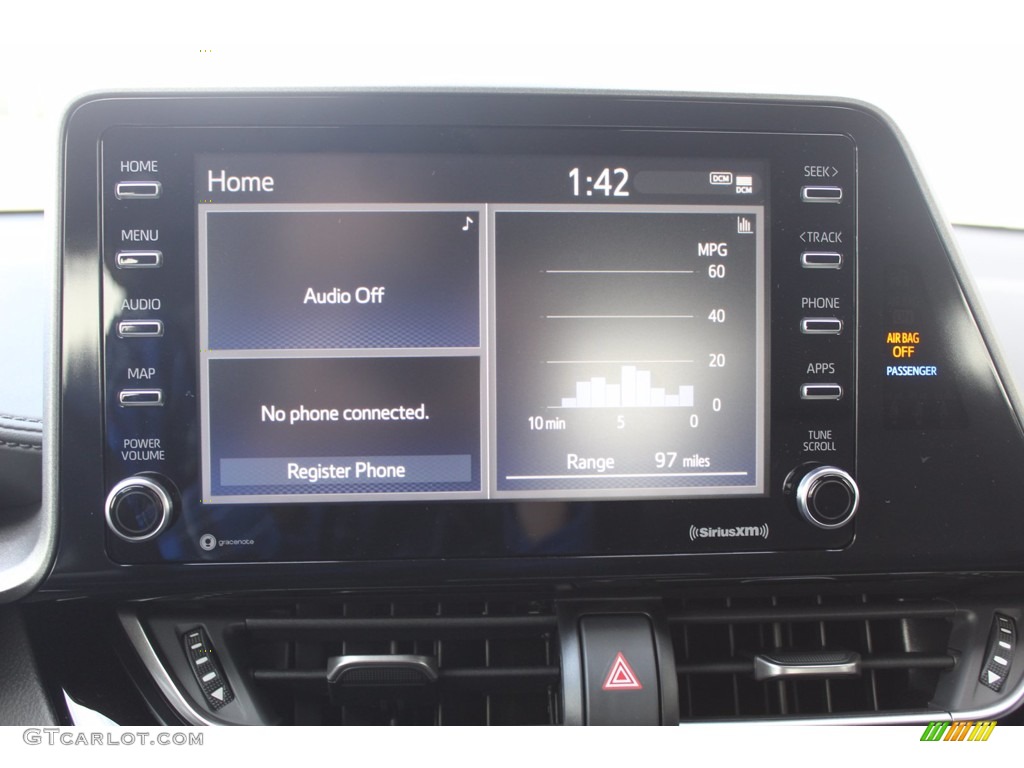 2021 Toyota C-HR LE Controls Photo #140317147