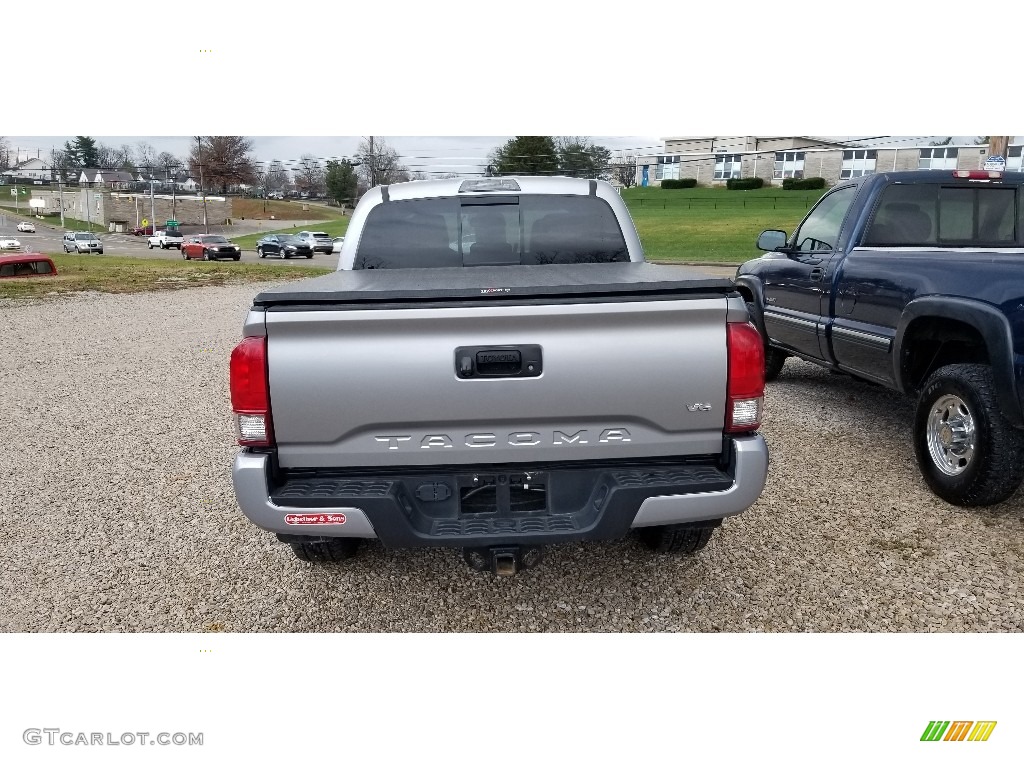 2017 Tacoma TRD Sport Double Cab 4x4 - Silver Sky Metallic / TRD Graphite photo #4