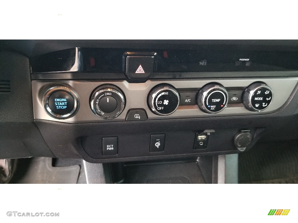 2017 Tacoma TRD Sport Double Cab 4x4 - Silver Sky Metallic / TRD Graphite photo #12