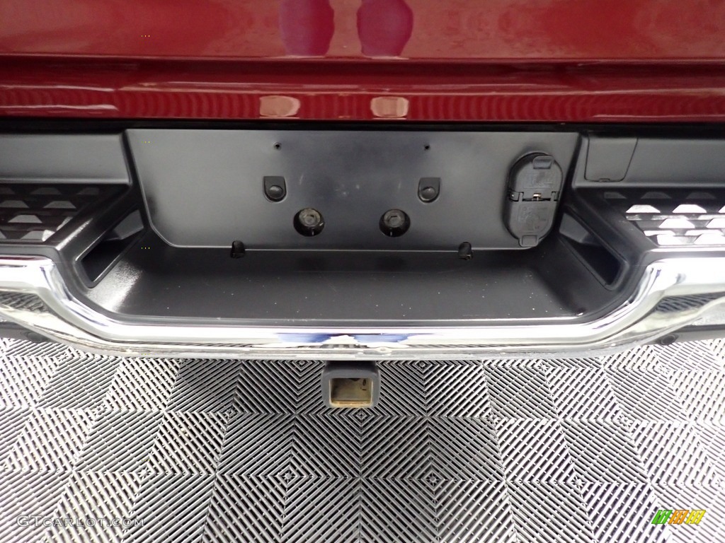 2019 1500 Long Horn Crew Cab 4x4 - Delmonico Red Pearl / Mountain Brown/Light Frost Beige photo #16