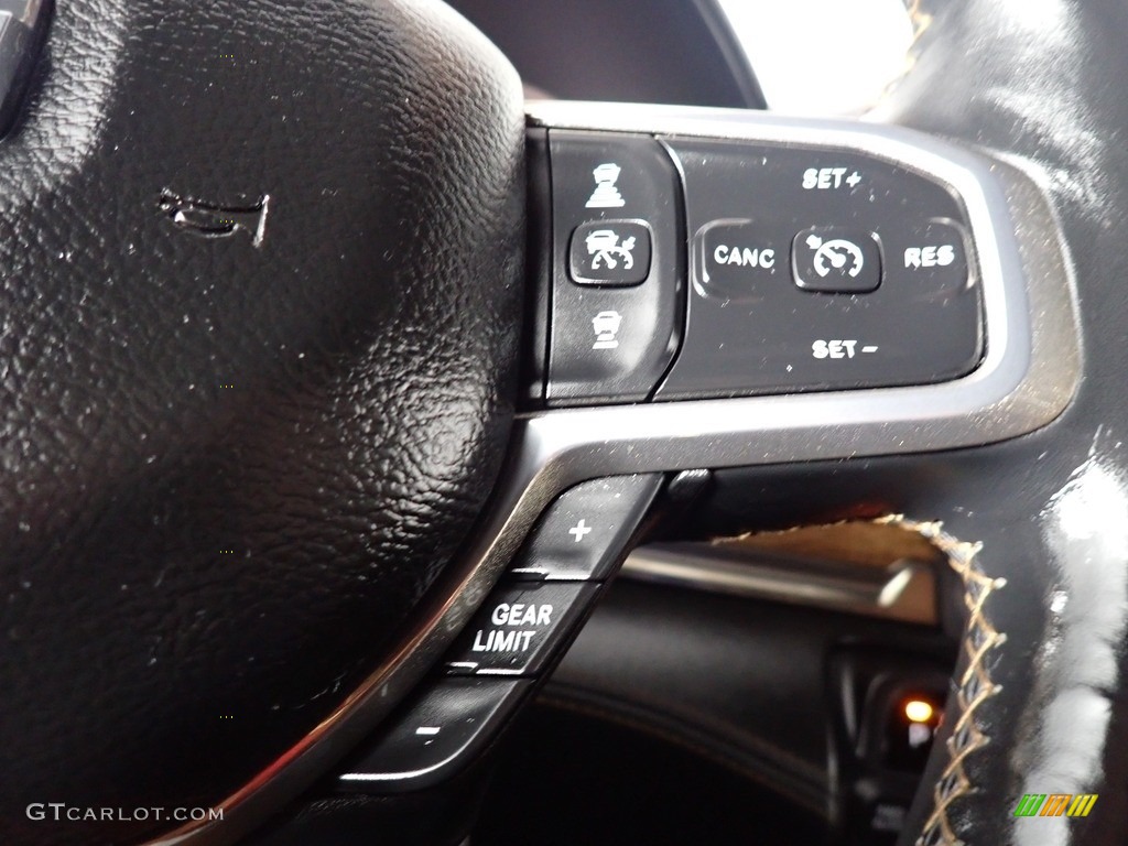2019 1500 Long Horn Crew Cab 4x4 - Delmonico Red Pearl / Mountain Brown/Light Frost Beige photo #41