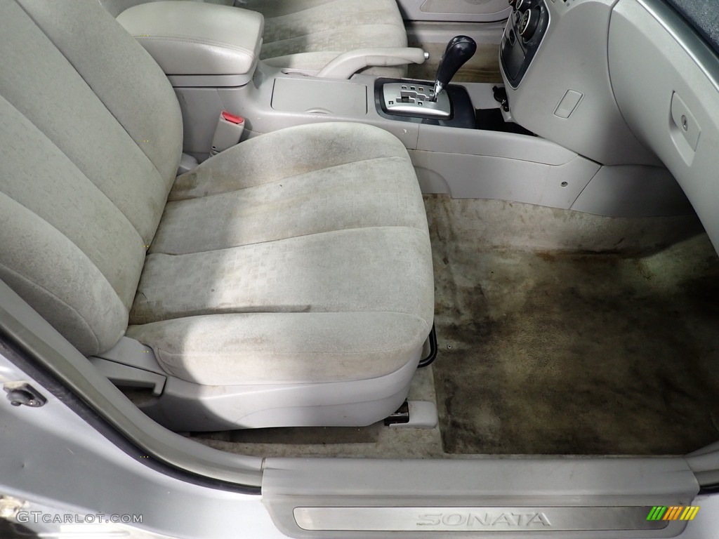 2006 Sonata LX V6 - Bright Silver / Gray photo #36