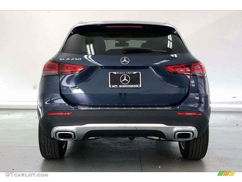 2021 GLA 250 - Denim Blue Metallic / Macchiato Beige photo #3