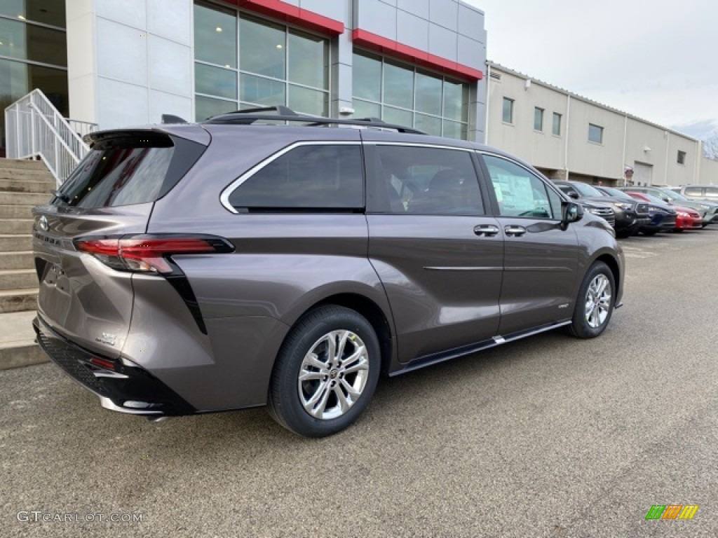 predawn gray mica sienna 2021