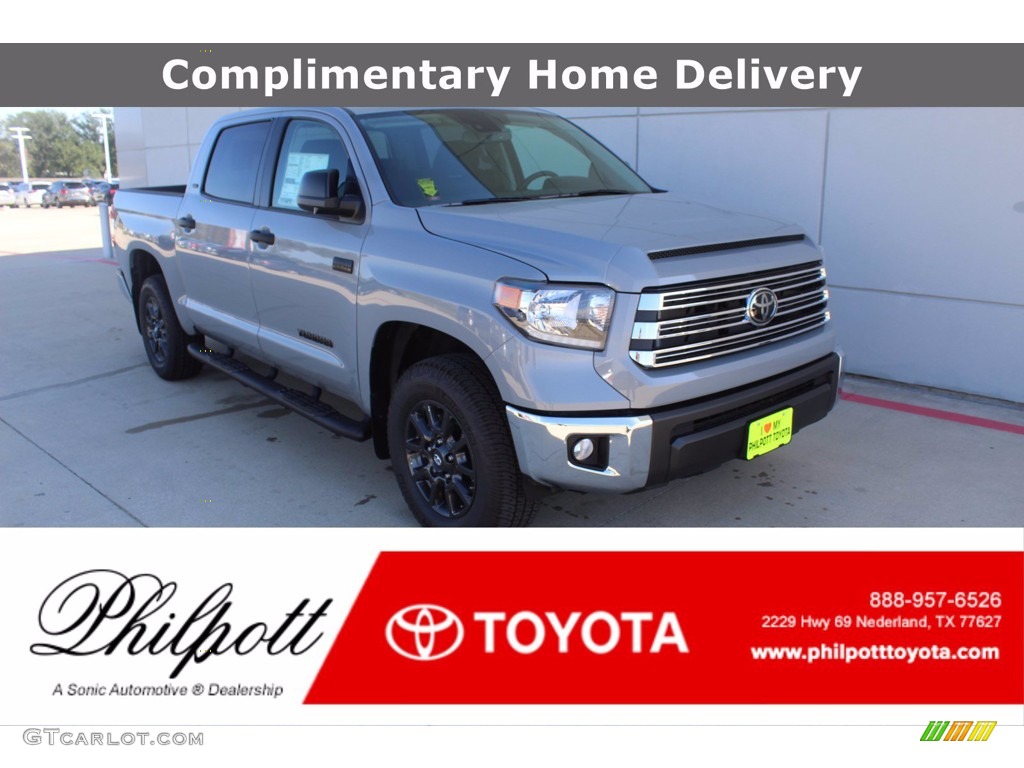 Cement Toyota Tundra