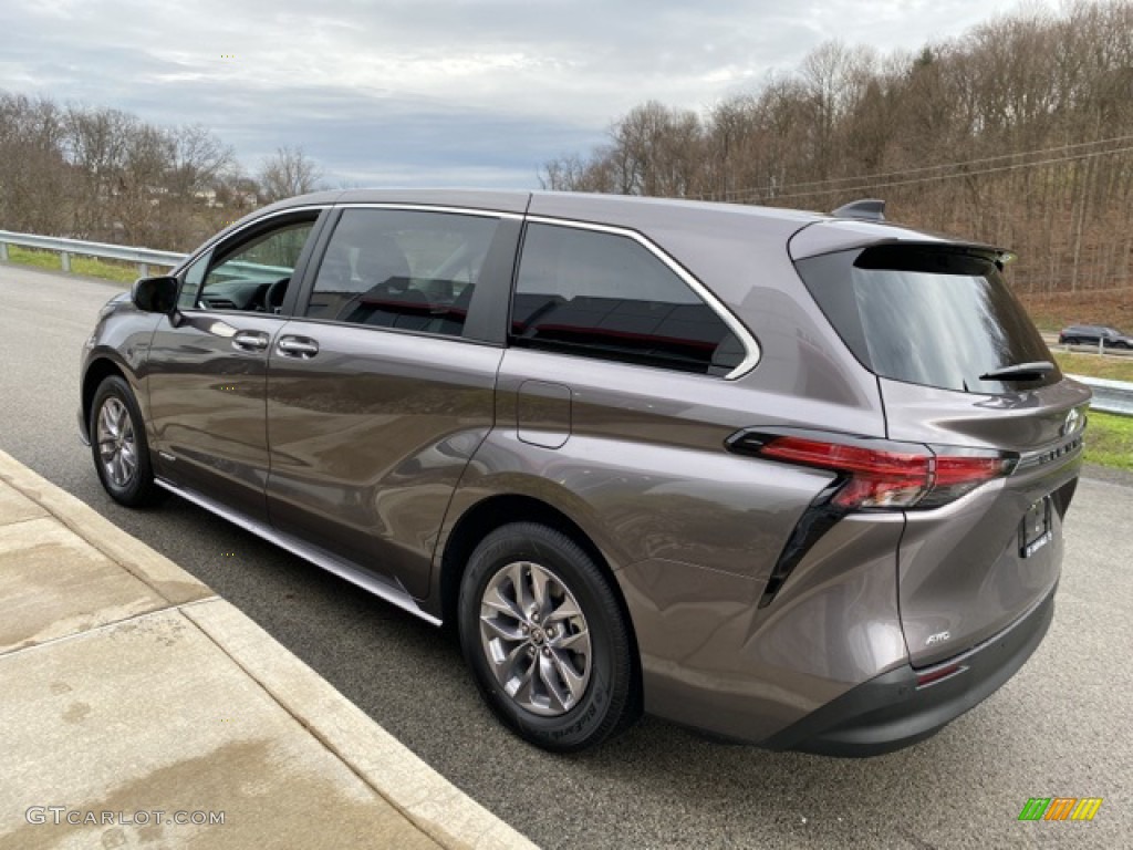 2021 Predawn Gray Mica Toyota Sienna XLE AWD Hybrid 140318084 Photo 2
