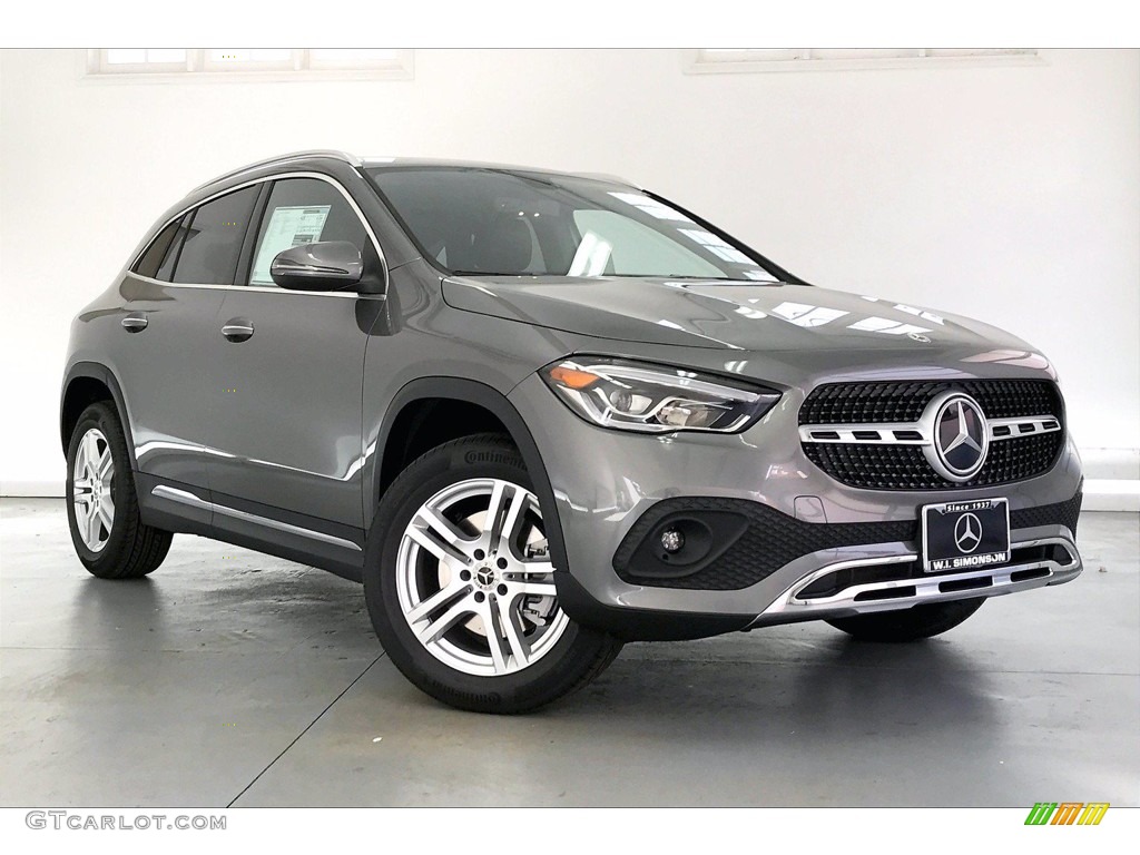 2021 GLA 250 - Mountain Grey Metallic / Black photo #10