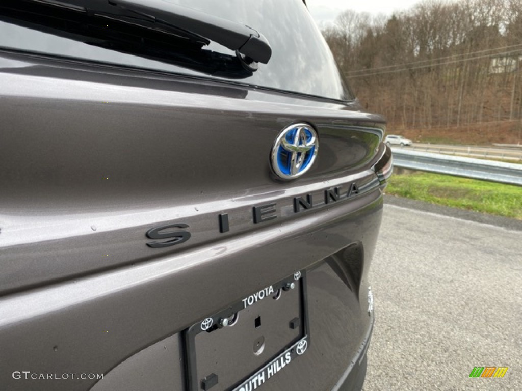 2021 Sienna XLE AWD Hybrid - Predawn Gray Mica / Graphite photo #36