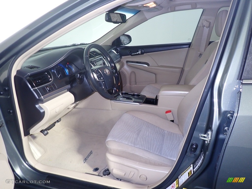 2013 Camry Hybrid XLE - Cypress Green Metallic / Ivory photo #17