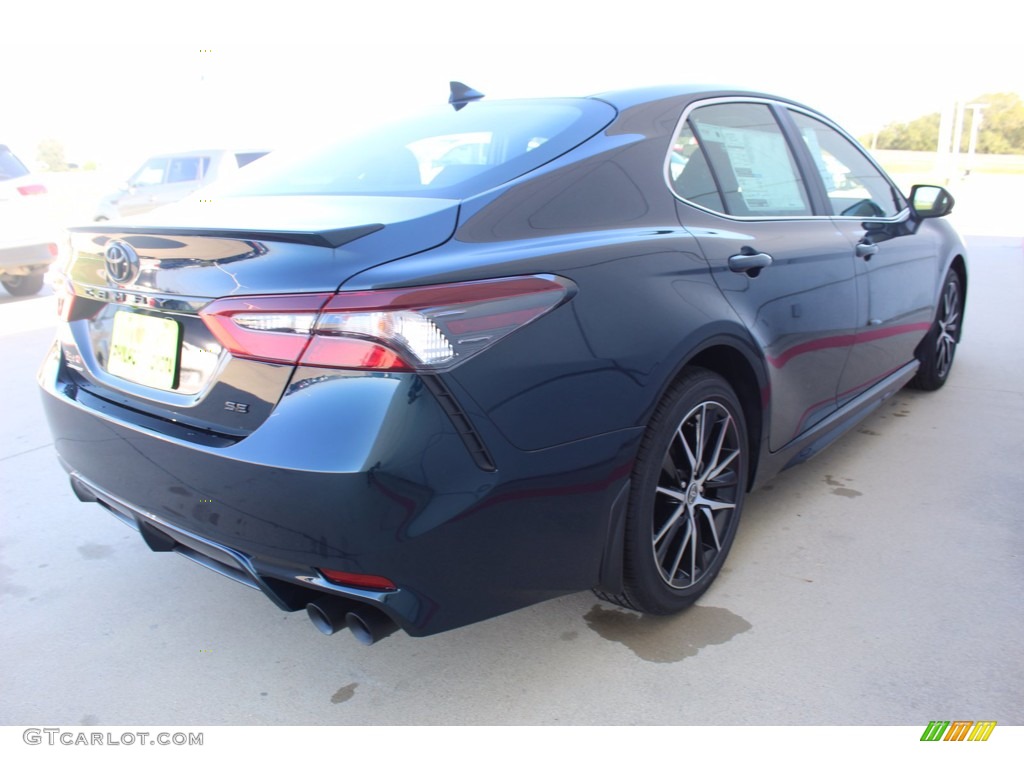 2021 Camry SE - Galactic Aqua Mica / Black photo #8