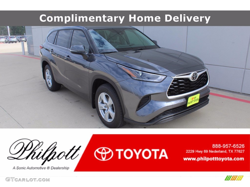 Magnetic Gray Metallic Toyota Highlander