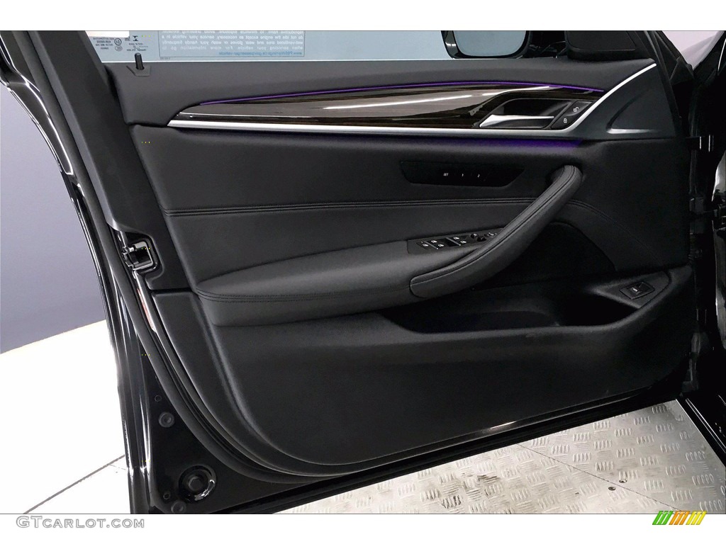 2020 5 Series 530i Sedan - Black Sapphire Metallic / Black photo #23