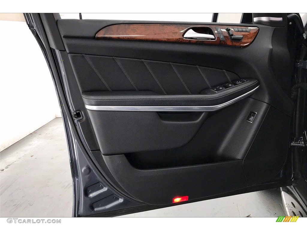 2014 Mercedes-Benz GL 550 4Matic Black Door Panel Photo #140331420