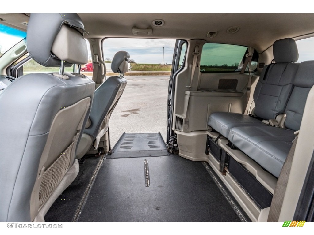 Black/Light Graystone Interior 2014 Dodge Grand Caravan SE Photo #140331510