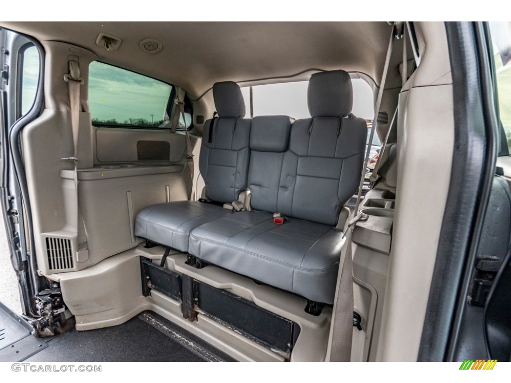 2014 Dodge Grand Caravan SE Rear Seat Photo #140331522