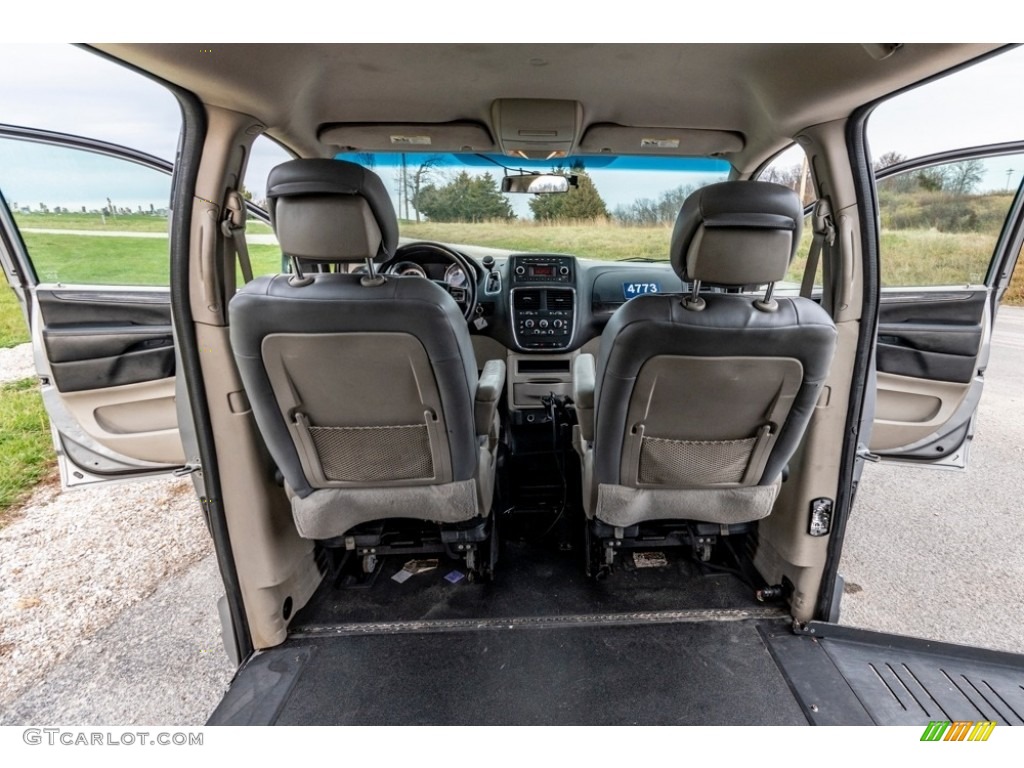 2014 Grand Caravan SE - Billet Silver Metallic / Black/Light Graystone photo #27