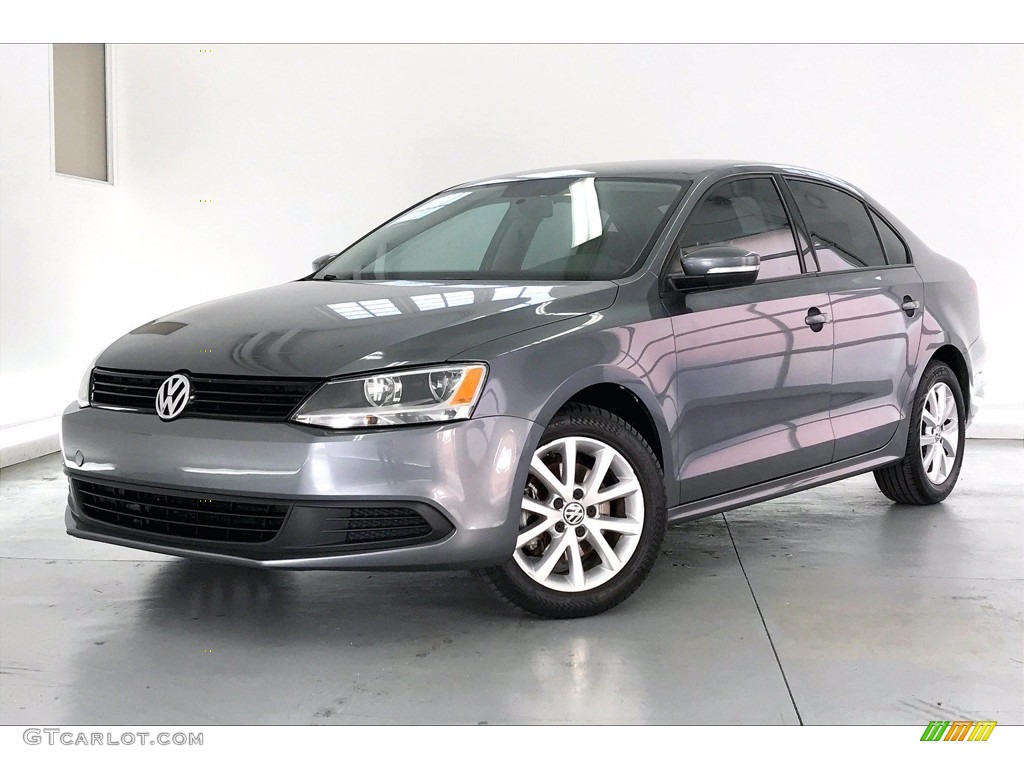 2012 Jetta SE Sedan - Platinum Gray Metallic / Titan Black photo #12