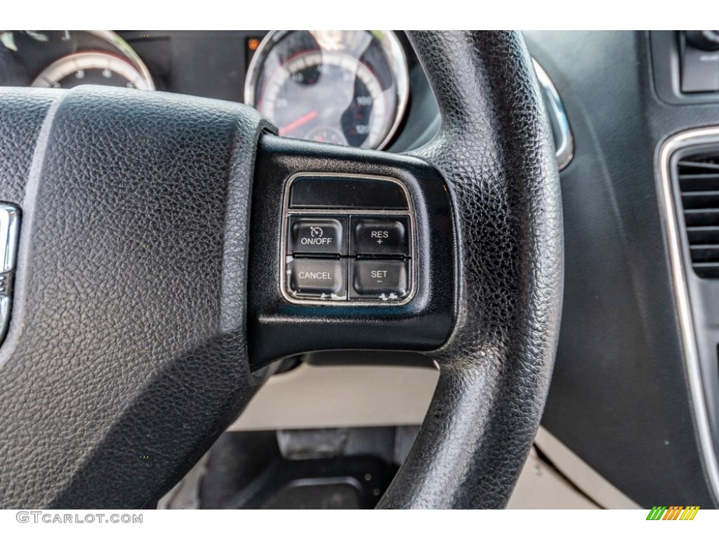 2014 Dodge Grand Caravan SE Steering Wheel Photos