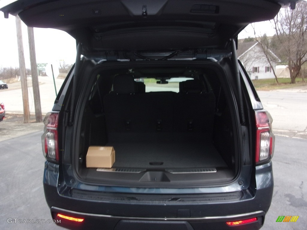 2021 Suburban RST - Shadow Gray Metallic / Jet Black/Victory Red photo #8