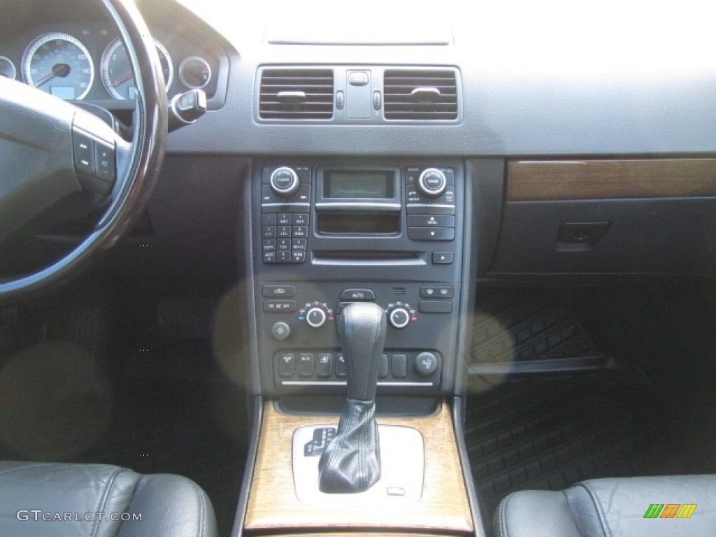 2011 XC90 3.2 - Black / Off Black photo #15
