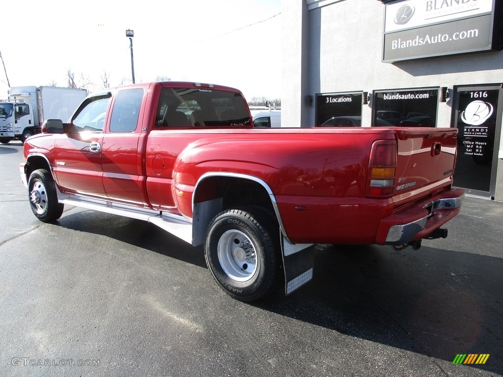 2004 Silverado 3500HD LT Extended Cab 4x4 Dually - Victory Red / Medium Gray photo #3