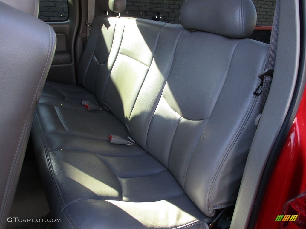 2004 Silverado 3500HD LT Extended Cab 4x4 Dually - Victory Red / Medium Gray photo #8