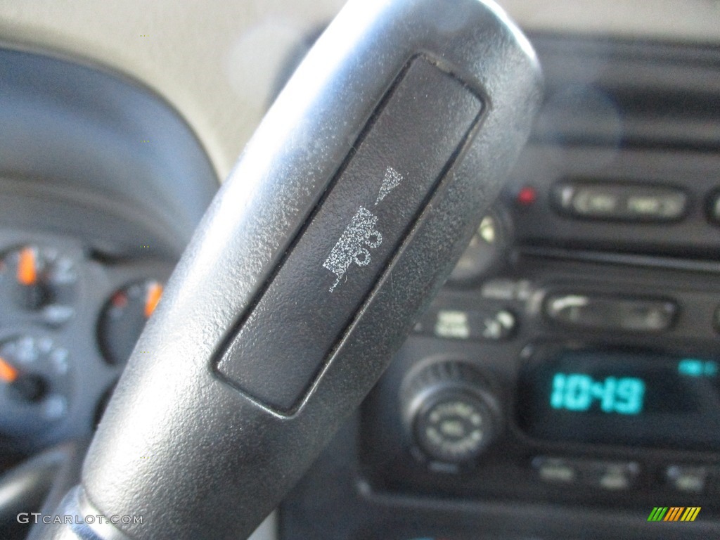 2004 Silverado 3500HD LT Extended Cab 4x4 Dually - Victory Red / Medium Gray photo #19