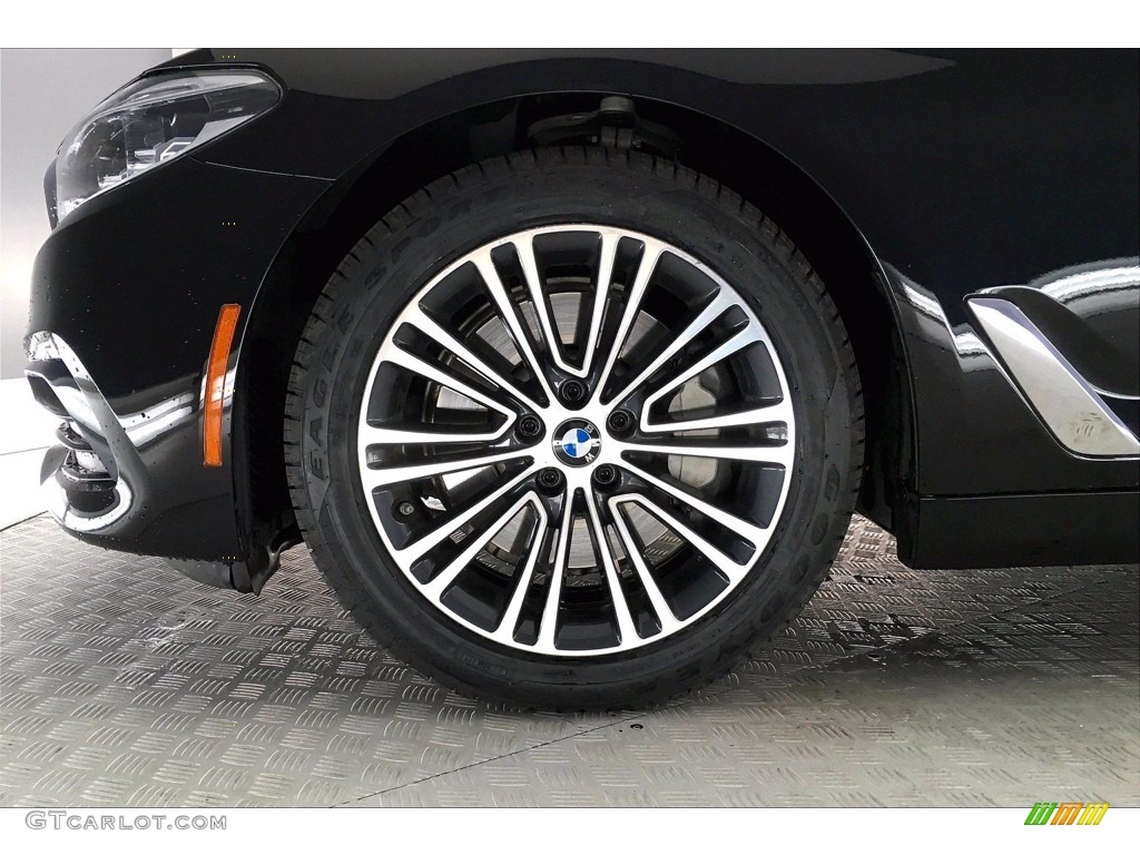 2017 5 Series 540i Sedan - Jet Black / Ivory White photo #8