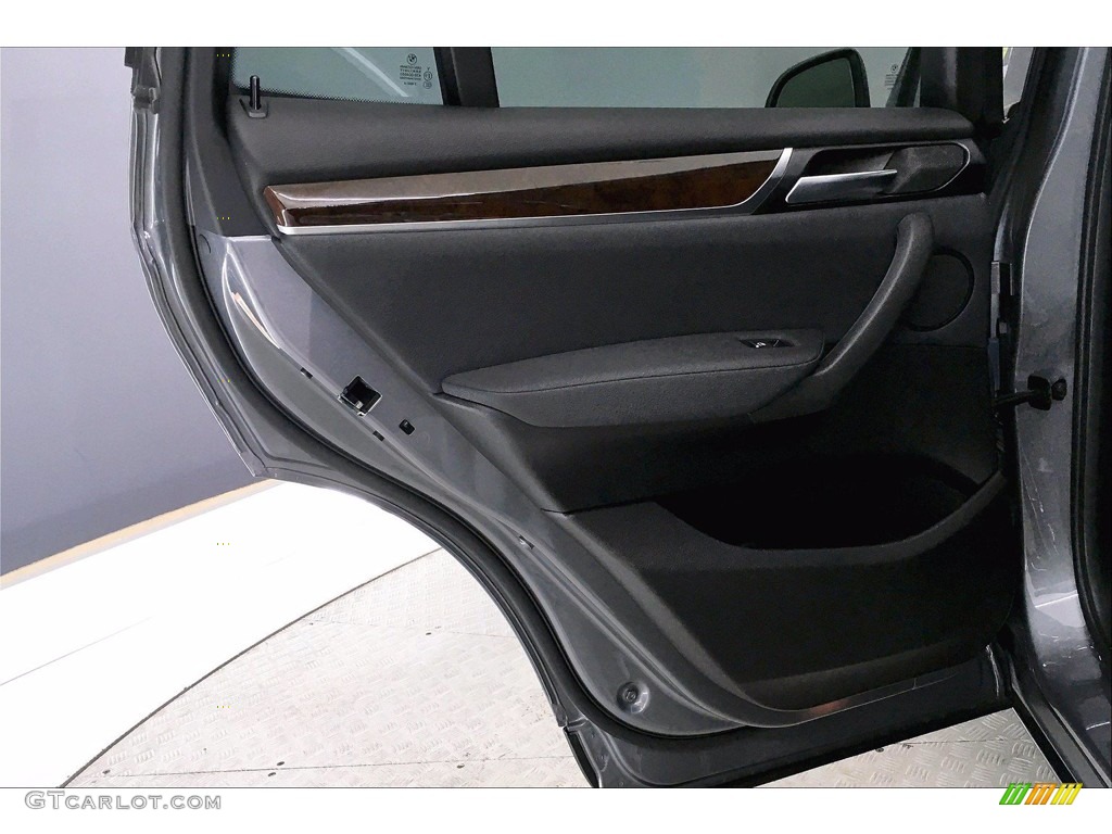 2017 X3 xDrive28i - Space Gray Metallic / Black photo #25