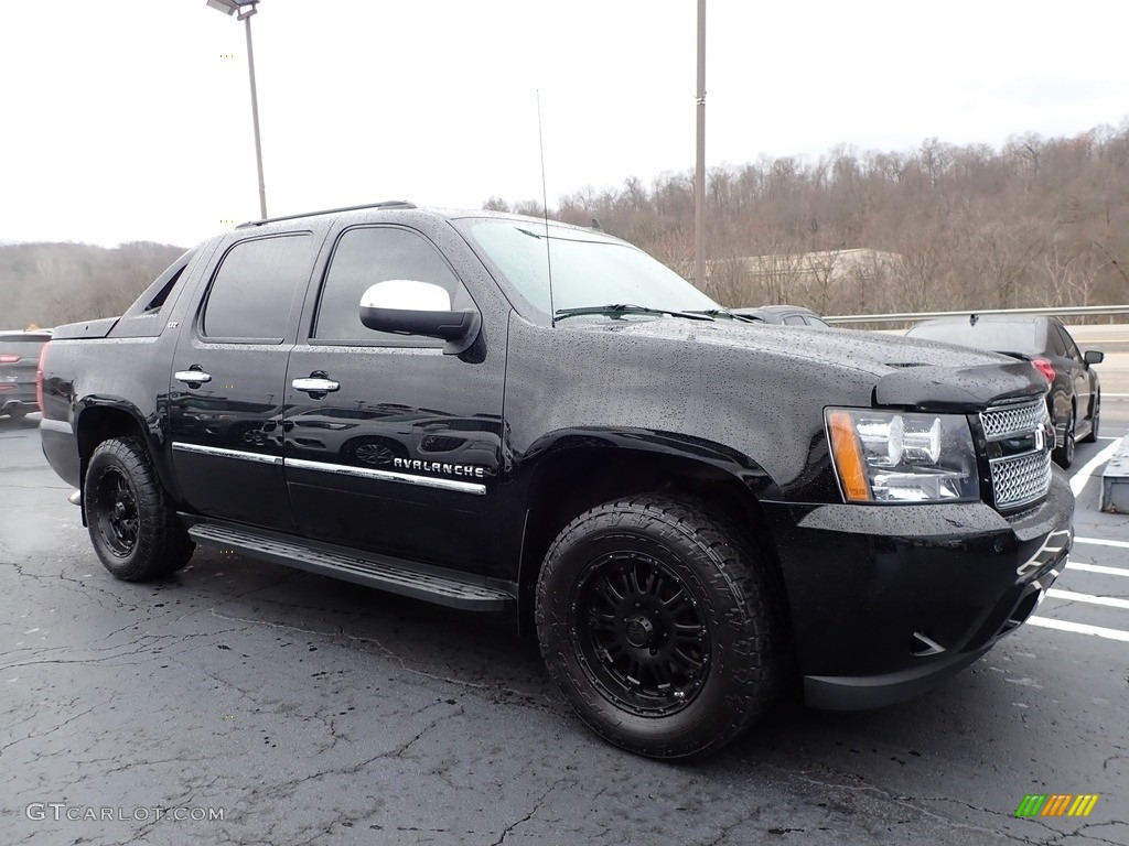 2011 Avalanche LTZ 4x4 - Black / Dark Cashmere/Light Cashmere photo #4