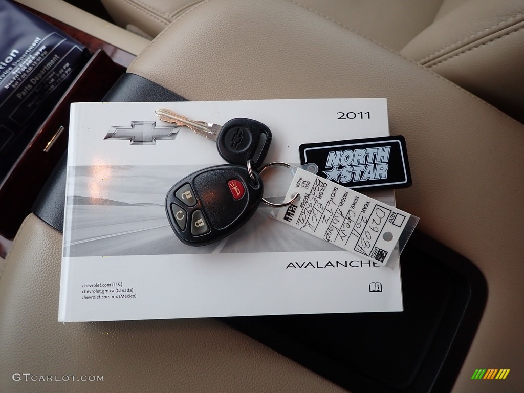 2011 Avalanche LTZ 4x4 - Black / Dark Cashmere/Light Cashmere photo #29