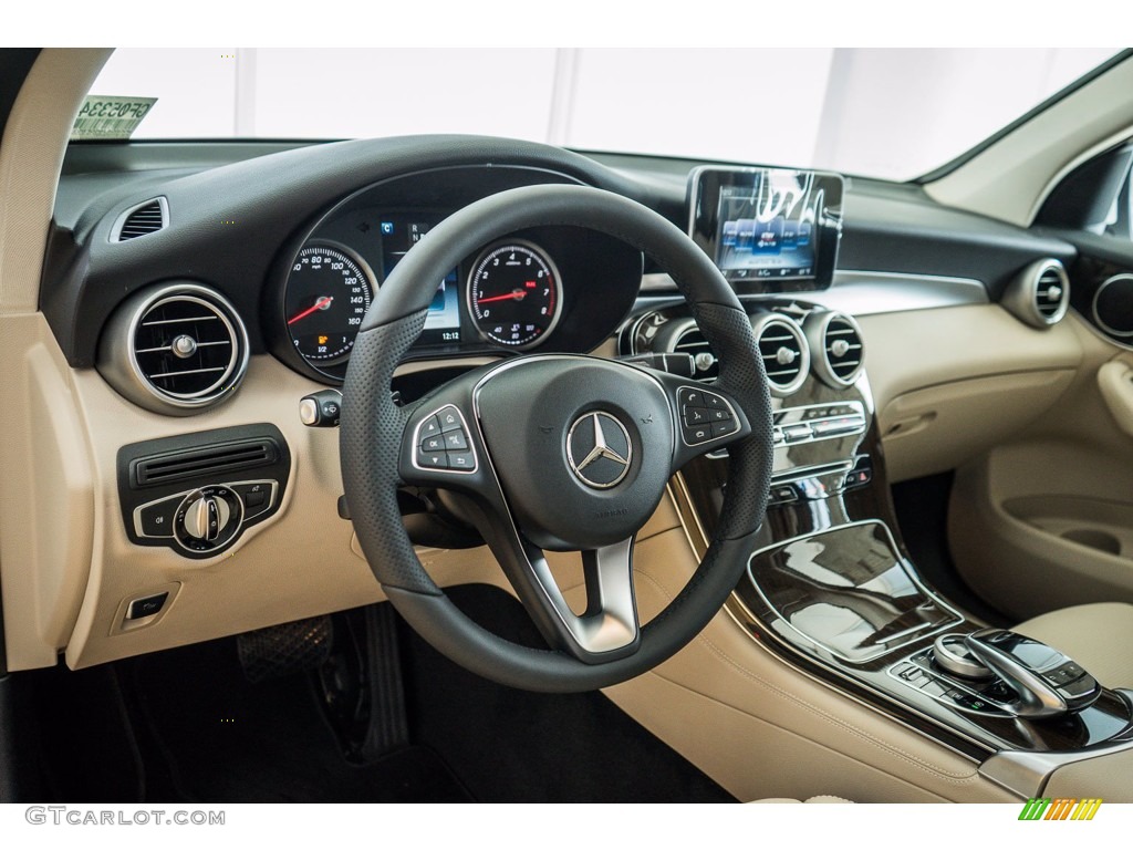 2017 Mercedes-Benz GLC 300 4Matic Silk Beige/Black Dashboard Photo #140345637