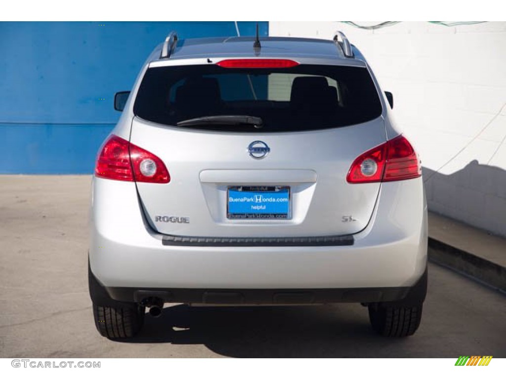 2010 Rogue SL - Silver Ice / Black photo #11