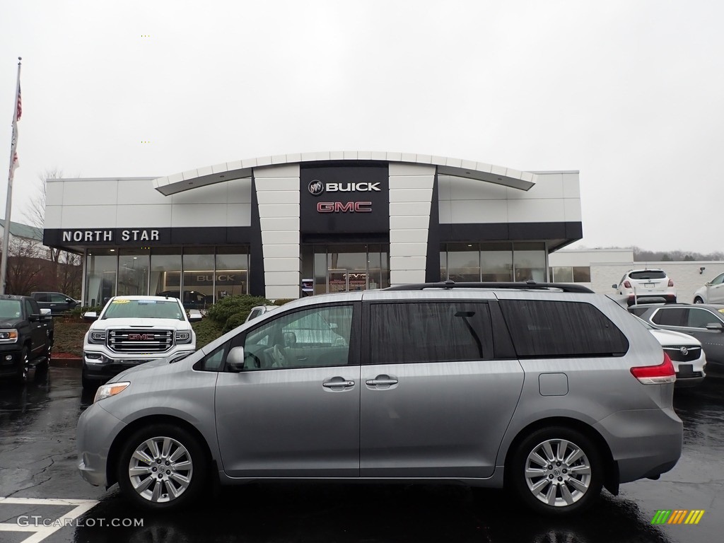 2013 Sienna XLE AWD - Silver Sky Metallic / Light Gray photo #1