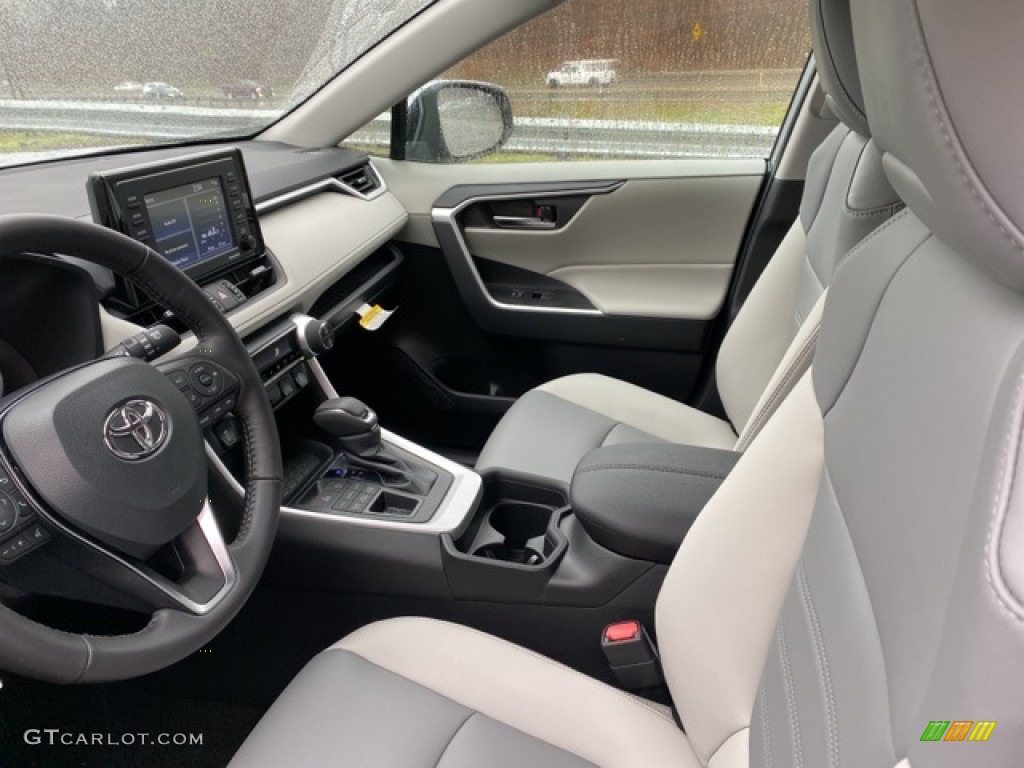 2021 RAV4 XLE Premium AWD - Silver Sky Metallic / Light Gray photo #4