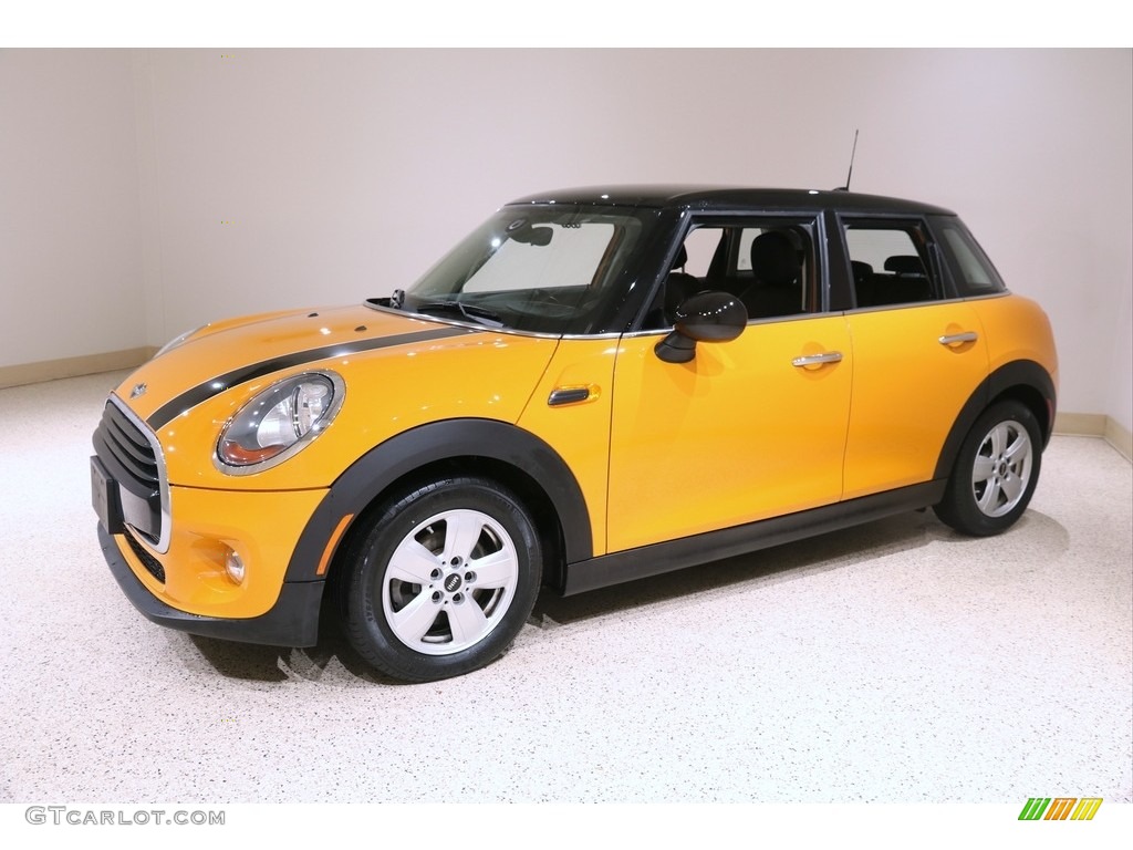 2017 Hardtop Cooper 4 Door - Volcanic Orange / Carbon Black photo #3