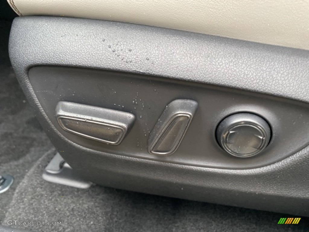 2021 RAV4 XLE Premium AWD - Silver Sky Metallic / Light Gray photo #21