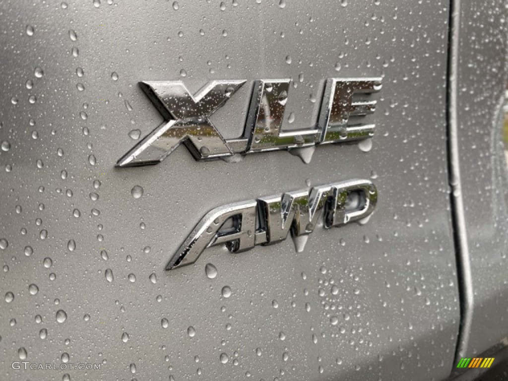 2021 RAV4 XLE Premium AWD - Silver Sky Metallic / Light Gray photo #29