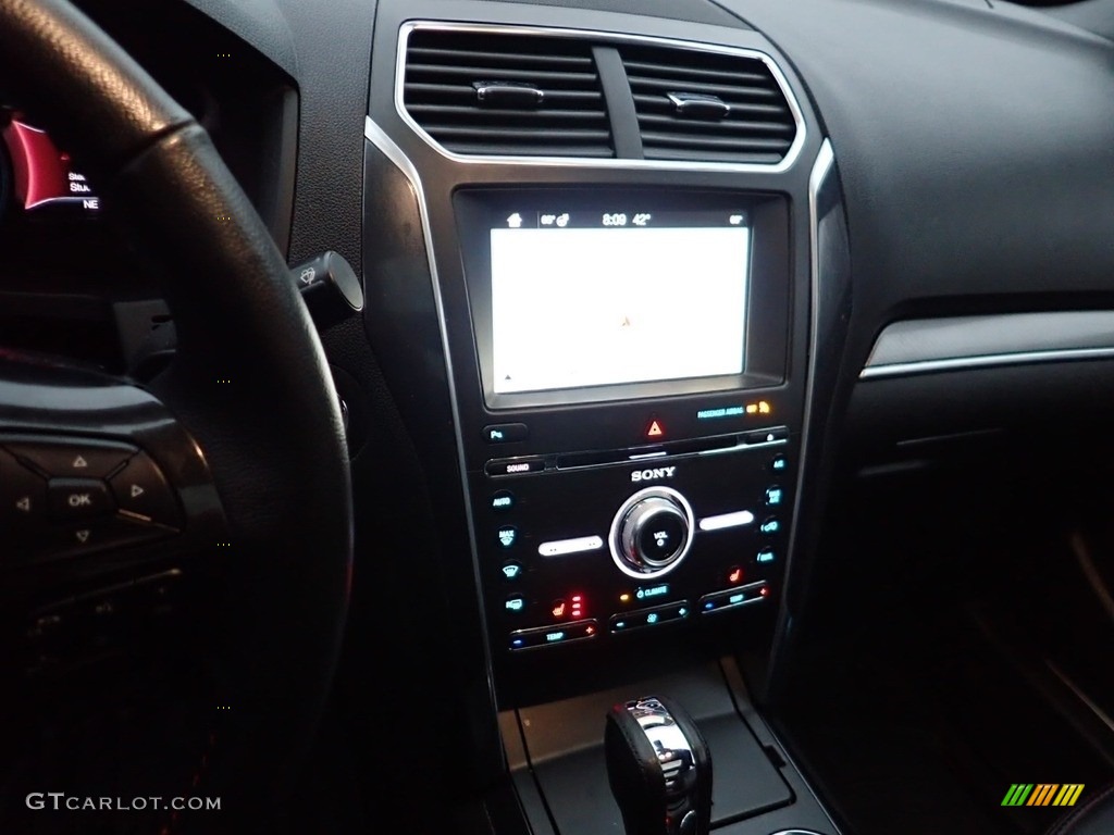 2018 Explorer Sport 4WD - Ingot Silver / Ebony Black photo #22