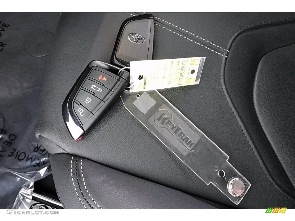 2020 Toyota GR Supra 3.0 Keys Photos